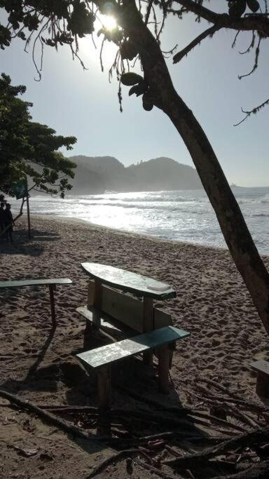 Altar Da Praia Vermelha 180° De Vista Para O Mar Ubatuba Exteriör bild
